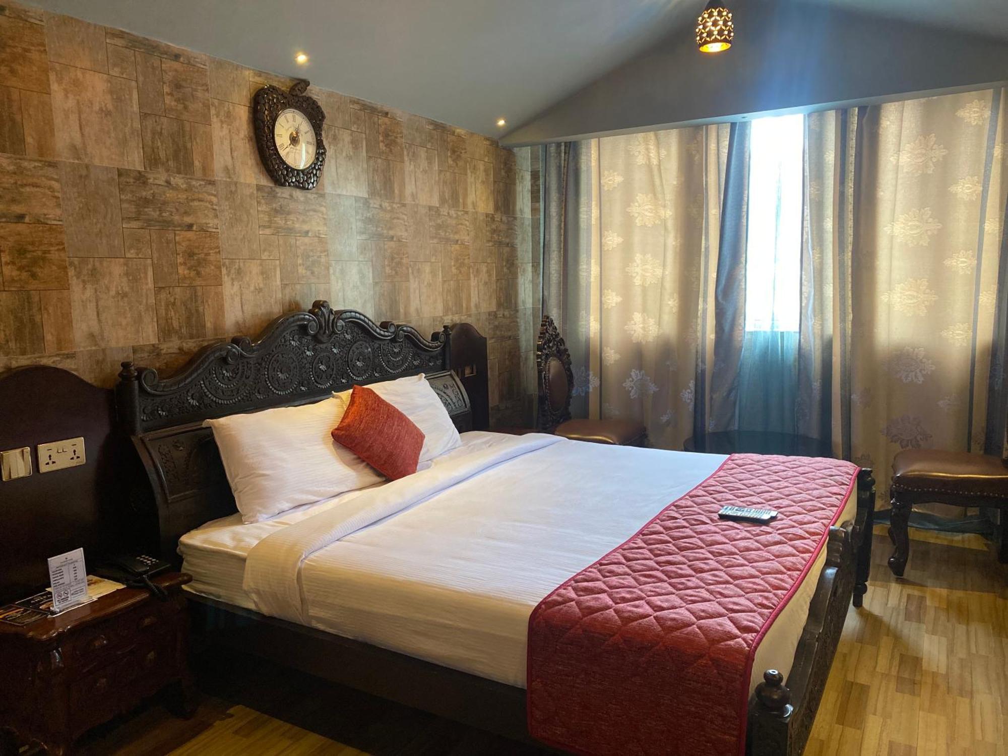 Hyders Park- The Luxury Hotel Кодайканал Экстерьер фото